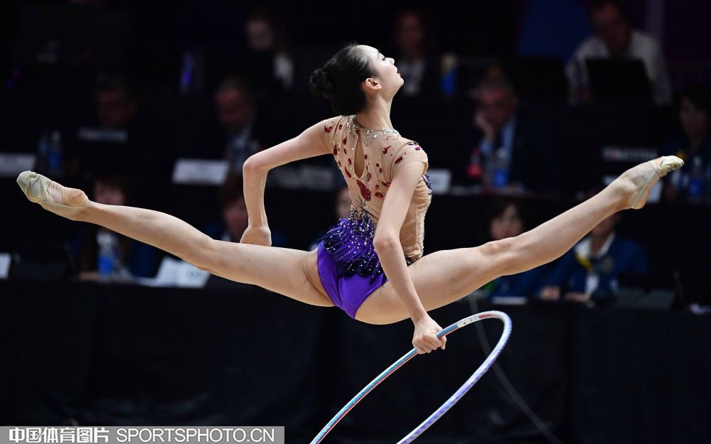 [中超]乃比江右侧送传中球 法比奥门前头球破门