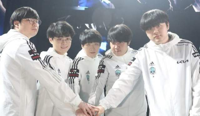 成为比赛中 成为比赛中