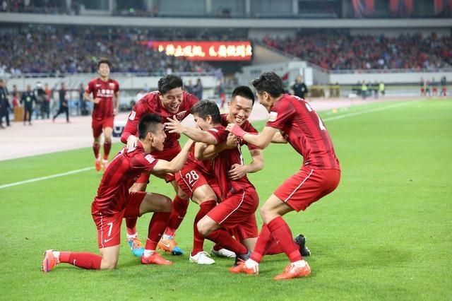 把领先踢实 把领先踢实